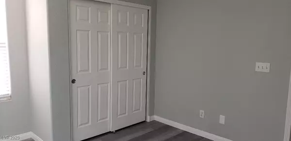 Las Vegas, NV 89139,9015 Norwood Creek RD