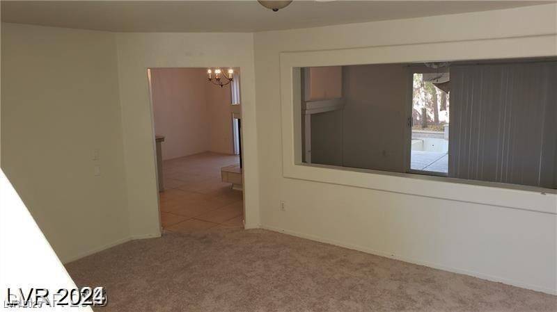 Las Vegas, NV 89139,6684 Coronado Crest AVE