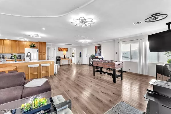 Henderson, NV 89044,12745 Fairfield AVE