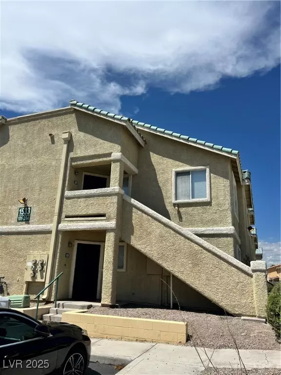 Las Vegas, NV 89110,1533 Linnbaker LN #201