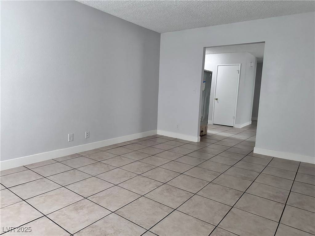 Las Vegas, NV 89147,7130 Mountain Moss DR