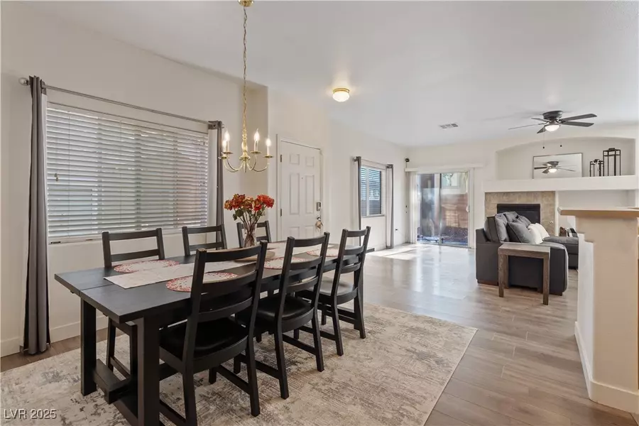 9077 Camp Light AVE #103, Las Vegas, NV 89149