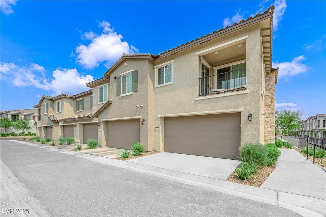 Las Vegas, NV 89131,7324 N Decatur BLVD #1