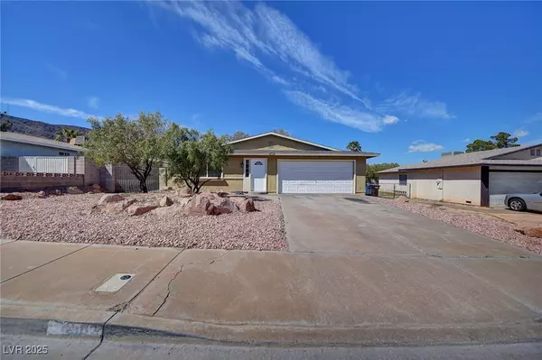 458 Crestway RD, Henderson, NV 89015