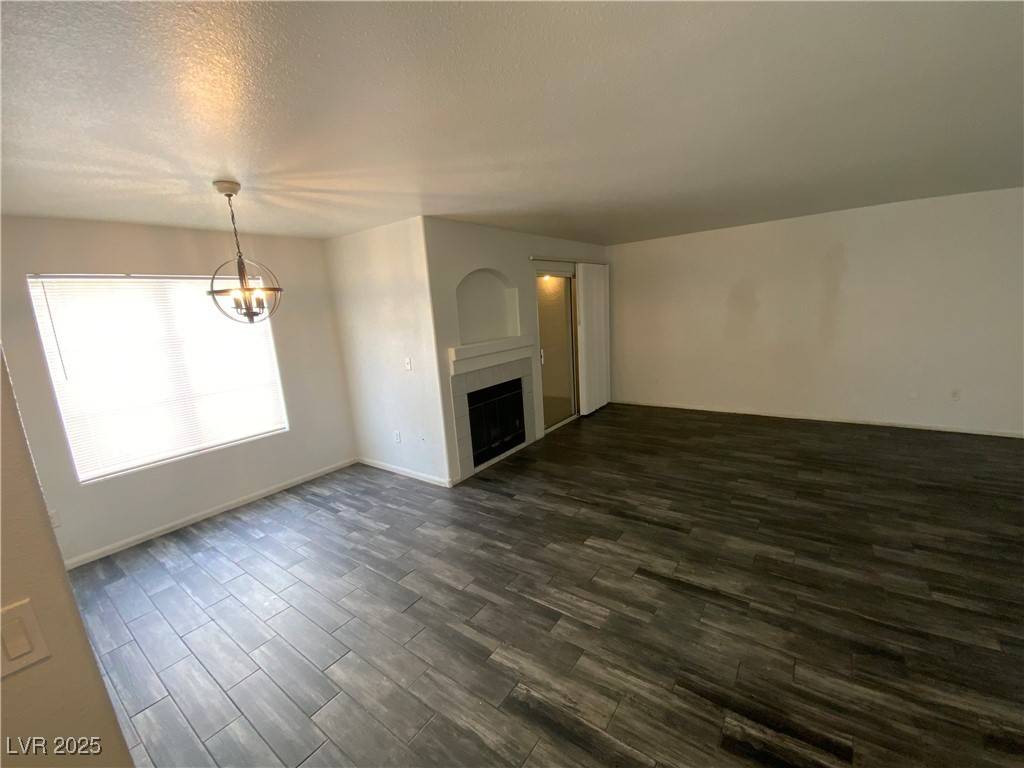 Las Vegas, NV 89108,4316 W Lake Mead BLVD #102
