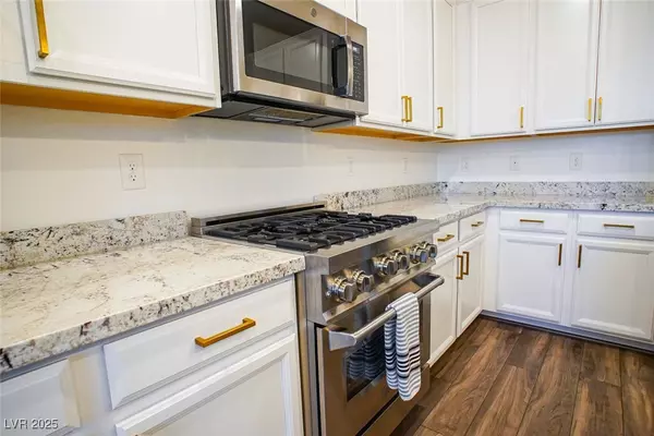 Las Vegas, NV 89138,161 Petaluma Valley DR