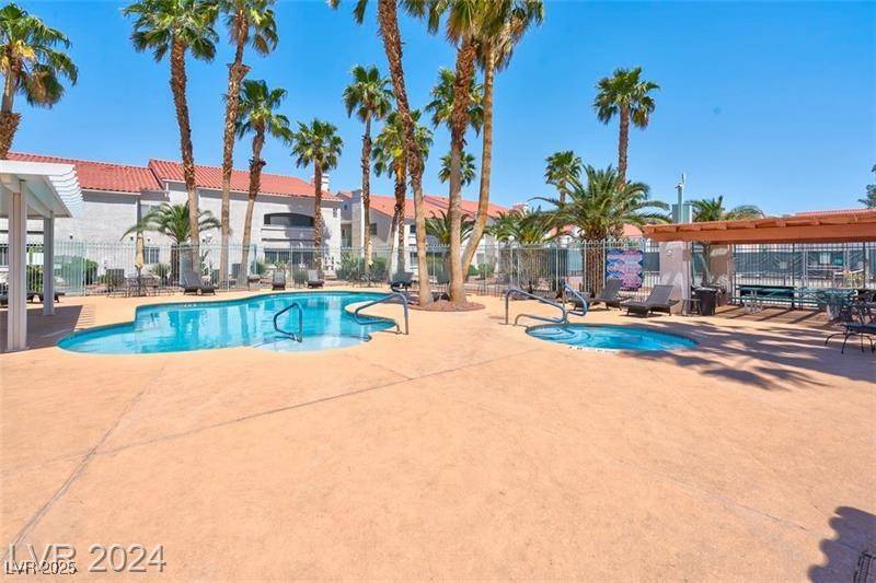 Las Vegas, NV 89121,2725 S Nellis BLVD #1140