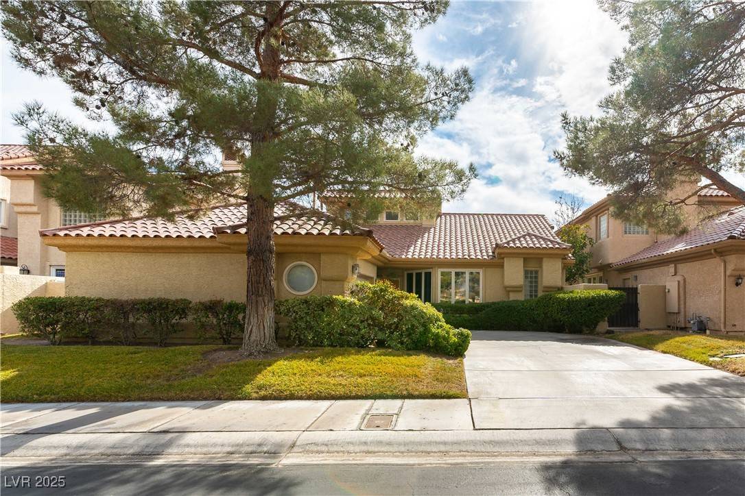 7909 Rio Rico DR, Las Vegas, NV 89113