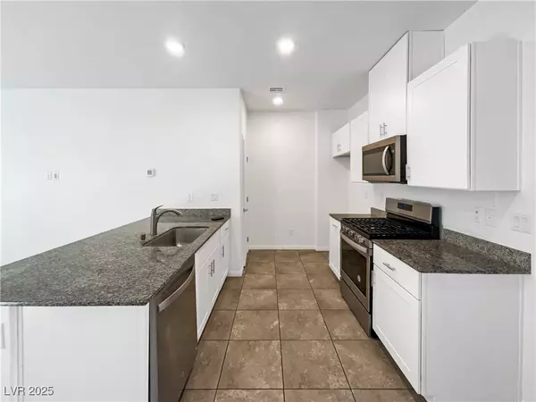 North Las Vegas, NV 89084,7355 Sunray Point ST