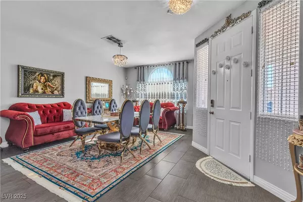Las Vegas, NV 89148,9614 Comiskey CT