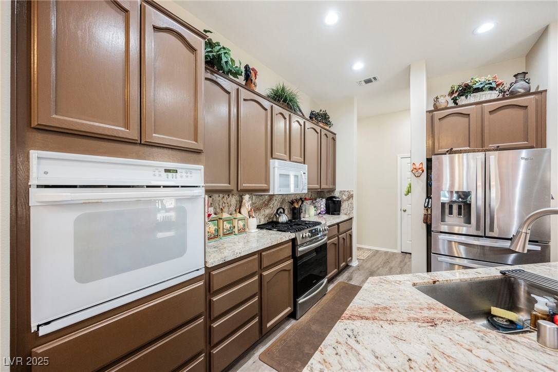 Henderson, NV 89012,493 Lace Haven CT
