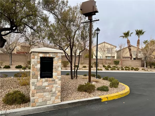 Las Vegas, NV 89166,9553 Madsen Glen CT