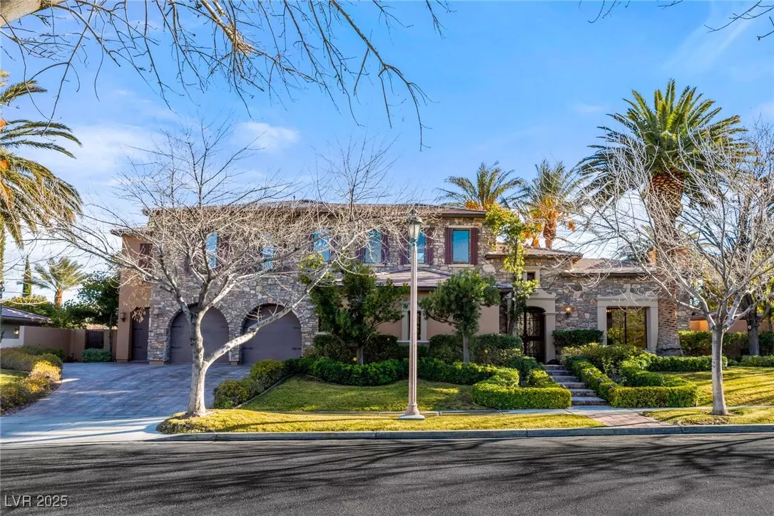Las Vegas, NV 89144,10117 Summit Canyon DR