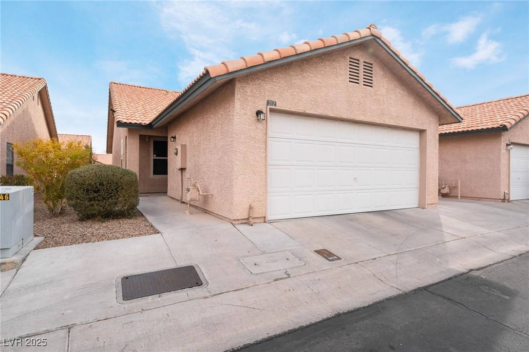 Las Vegas, NV 89145,312 Crosswind WAY