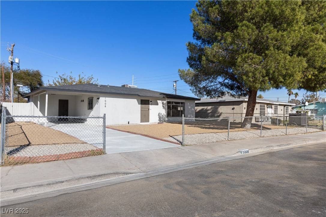 1008 Wyatt AVE,  Las Vegas,  NV 89106