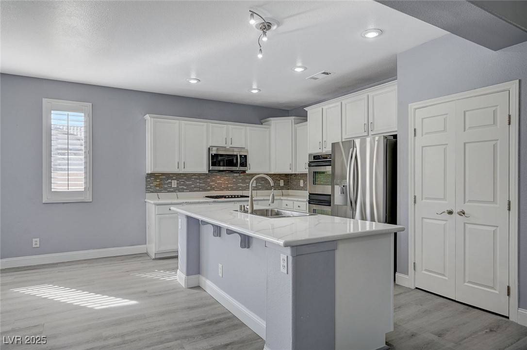 Las Vegas, NV 89141,11268 Lavandou DR