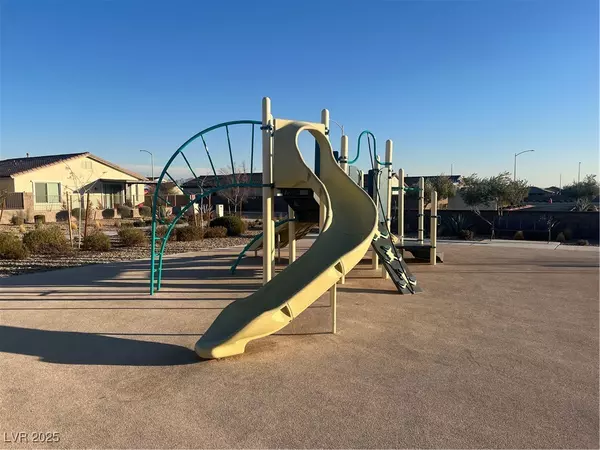 North Las Vegas, NV 89086,6842 Laguna Blanca ST