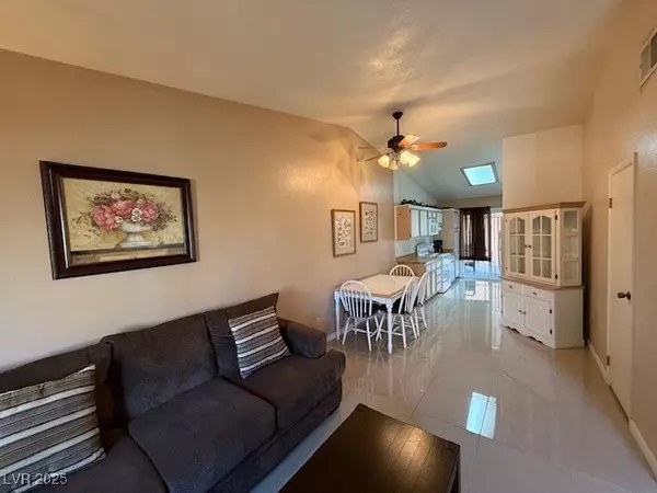 Las Vegas, NV 89108,1806 Discus DR