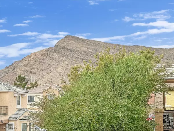 Las Vegas, NV 89129,10424 Wyatt Earp CT