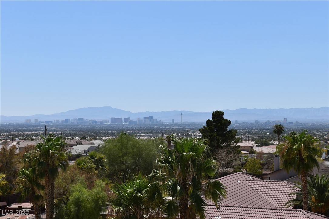 Las Vegas, NV 89156,1655 Stonehill RD