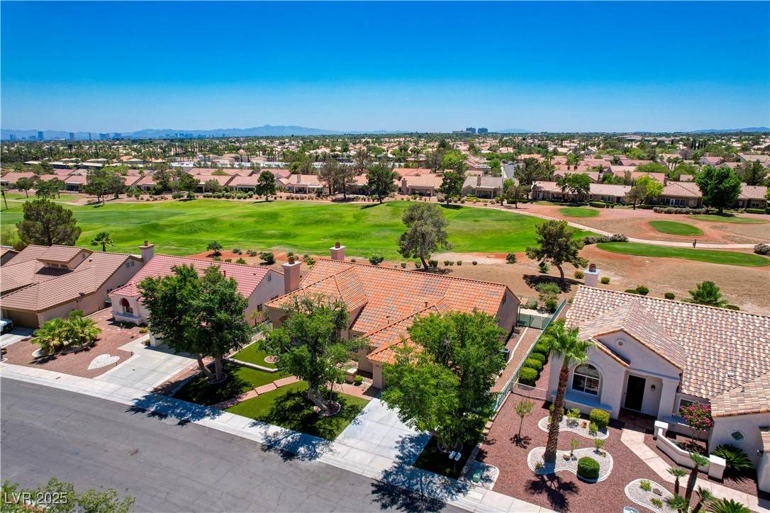 9609 Eagle Valley DR, Las Vegas, NV 89134