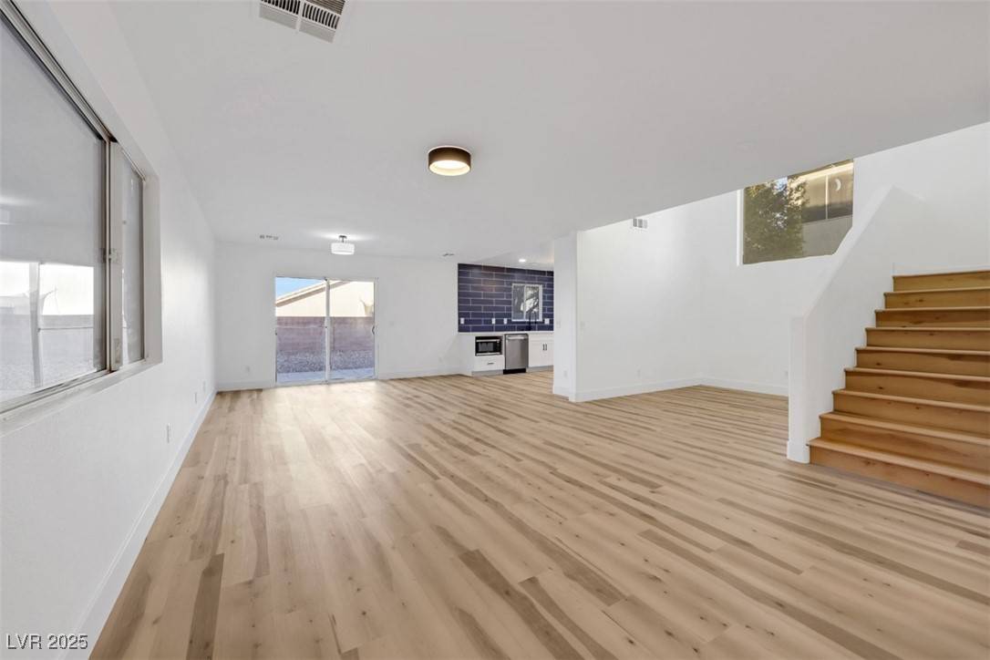 Las Vegas, NV 89156,6134 Riflecrest AVE