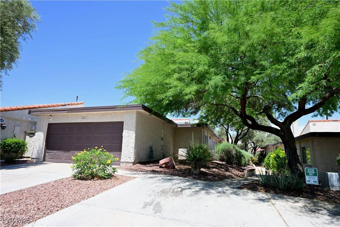 3126 Asoleado CIR, Las Vegas, NV 89121