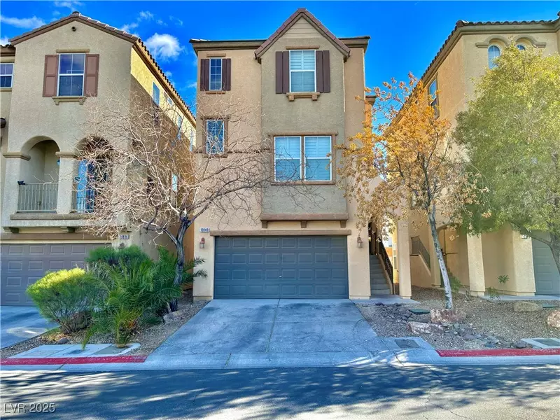 10840 Holmfield ST, Henderson, NV 89052