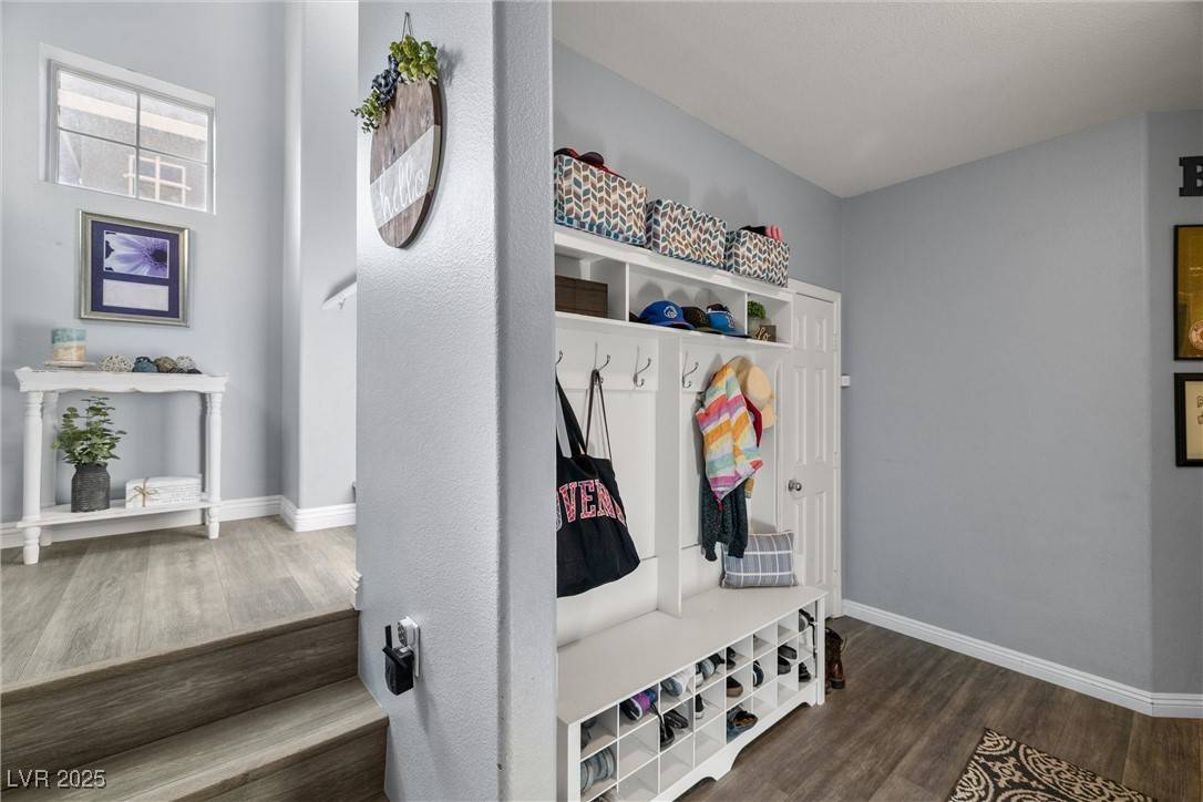 North Las Vegas, NV 89031,5940 Palmilla ST #9