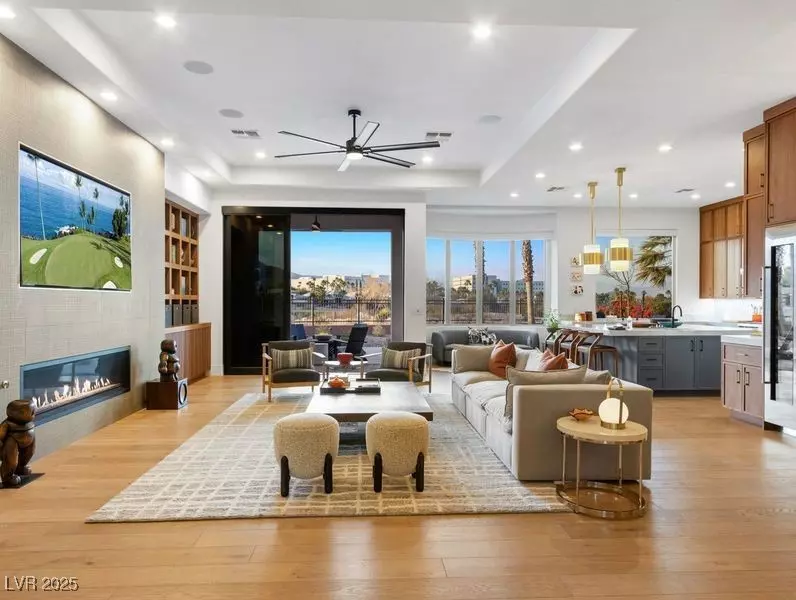 Las Vegas, NV 89144,10000 Alegria DR