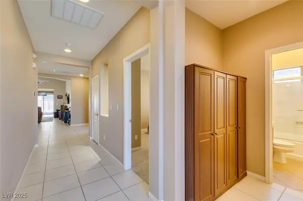North Las Vegas, NV 89081,5805 Hannah Brook ST