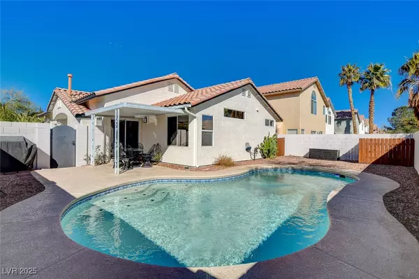 Las Vegas, NV 89117,9995 Yellow Canary AVE