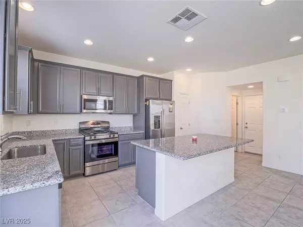 North Las Vegas, NV 89031,4550 Kali Lyn ST