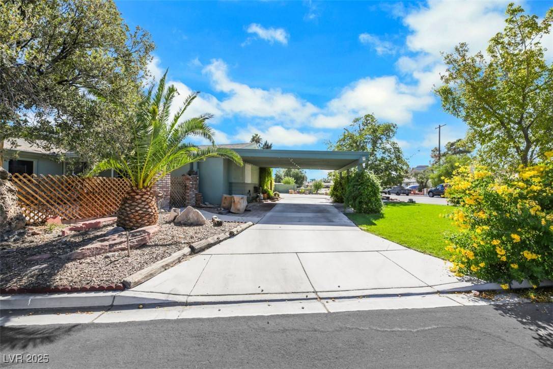 Las Vegas, NV 89102,1808 Birch ST
