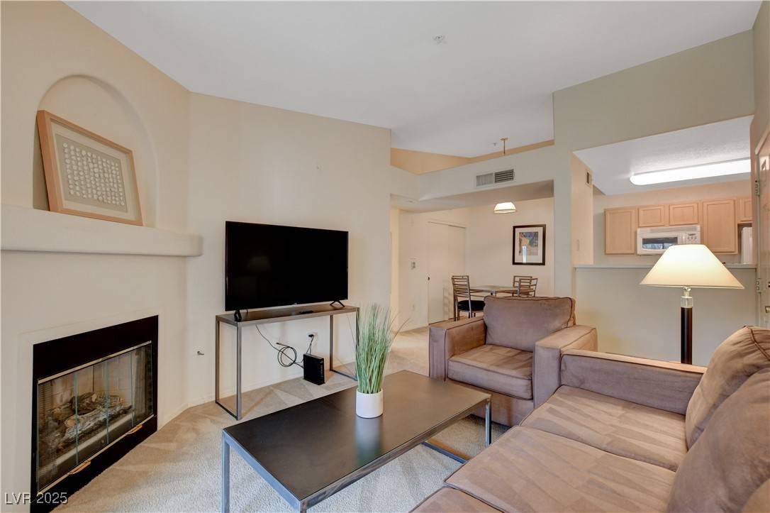 Henderson, NV 89052,Address not disclosed