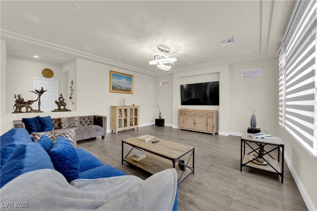 Las Vegas, NV 89139,6334 White Heron CT