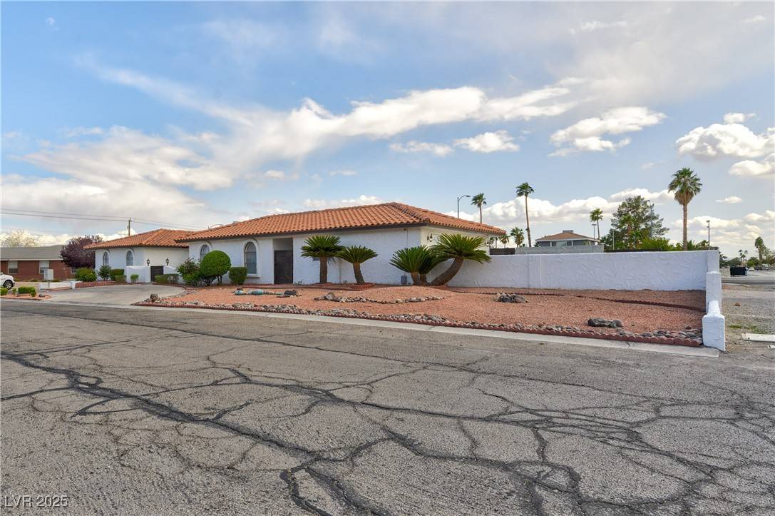 Las Vegas, NV 89146,1780 Westwind RD