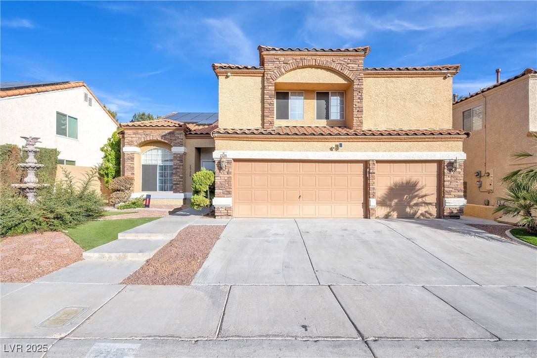 2728 Monrovia DR, Las Vegas, NV 89117