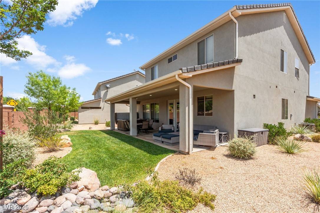 Washington, UT 84780,379 N Puerta