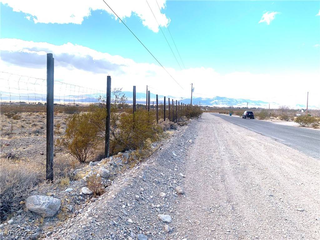 8.91 ac on obsidian & miami AVE, Sandy Valley, NV 89019