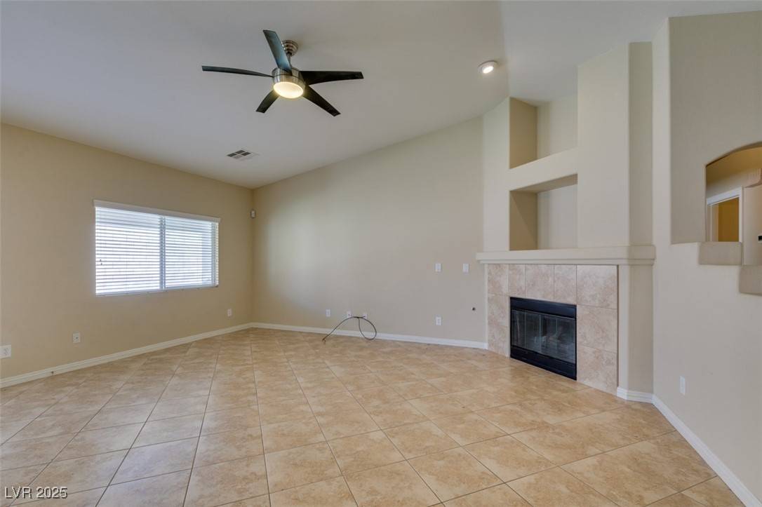 North Las Vegas, NV 89031,3412 Amish AVE