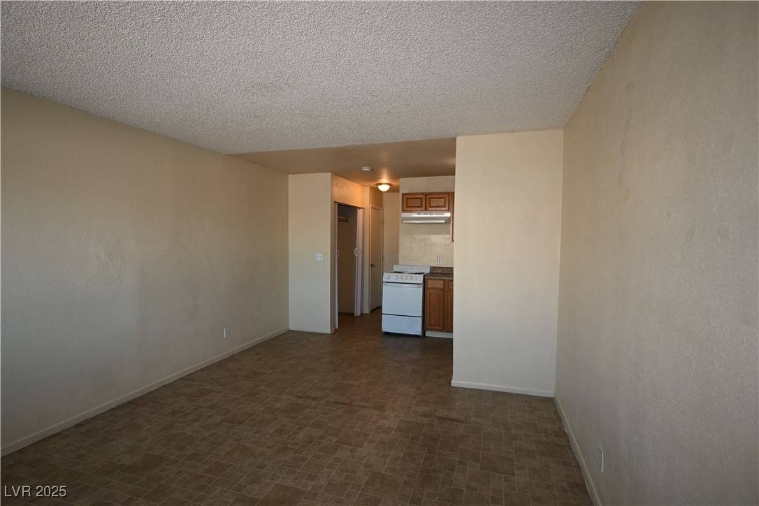 North Las Vegas, NV 89030,3021 E Carey AVE #1
