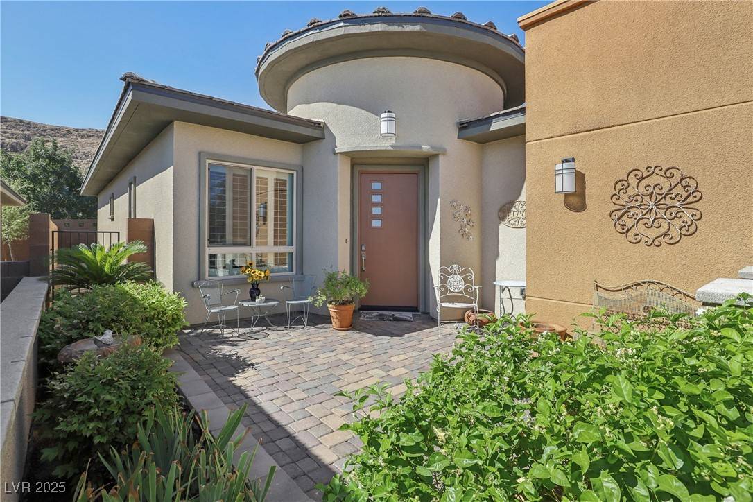 10057 Regency Canyon WAY, Las Vegas, NV 89148