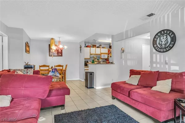 Las Vegas, NV 89117,2200 S Fort Apache RD #1007