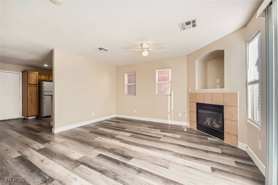Las Vegas, NV 89115,4052 Rocky Beach DR