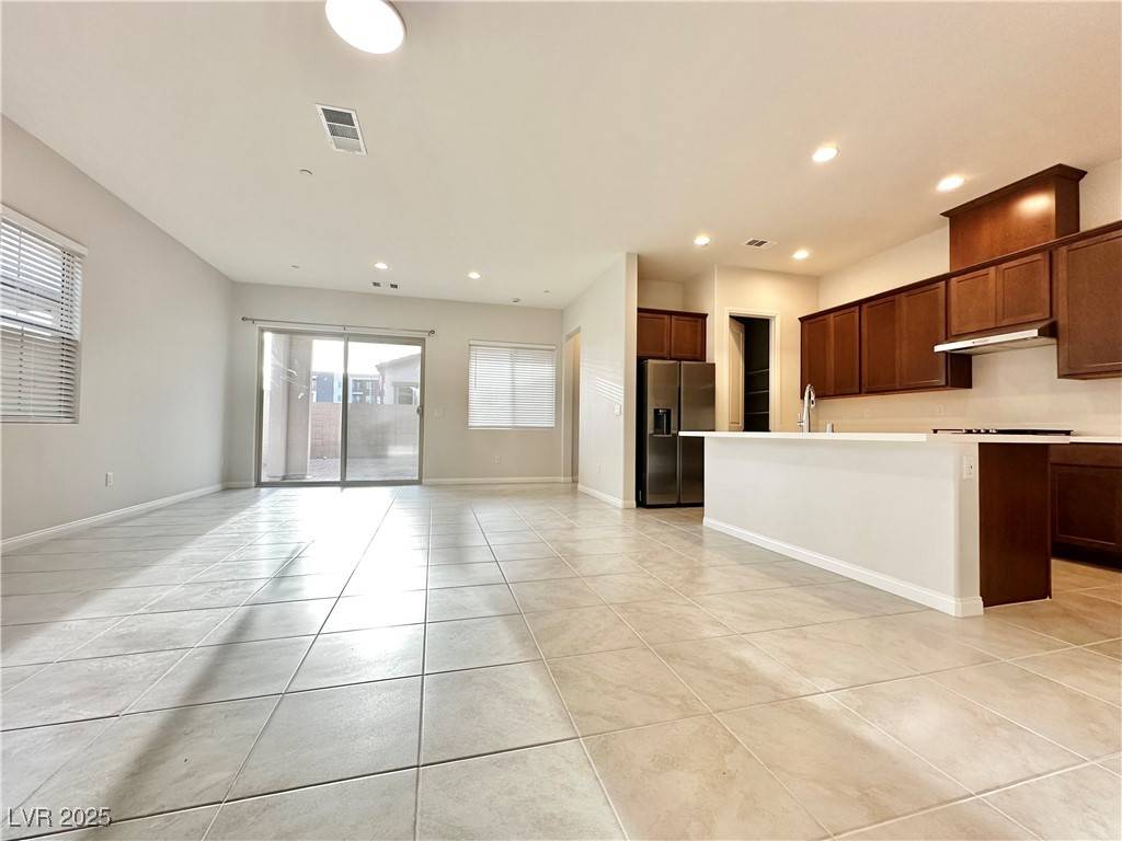 Henderson, NV 89011,352 Village Hall PL
