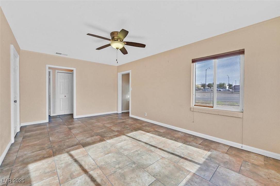 Henderson, NV 89015,100 Ocotillo ST
