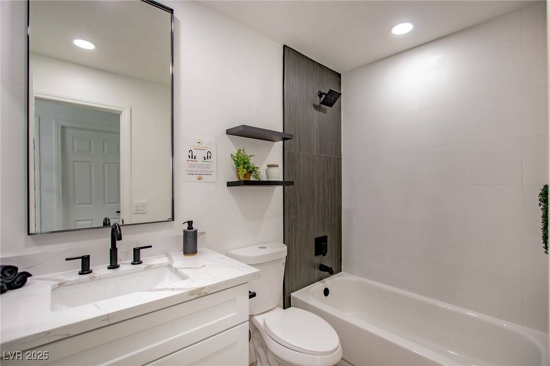 Las Vegas, NV 89134,9741 Panorama Cliff DR