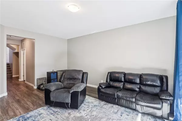 10801 Far Country AVE Las Vegas, NV 89129