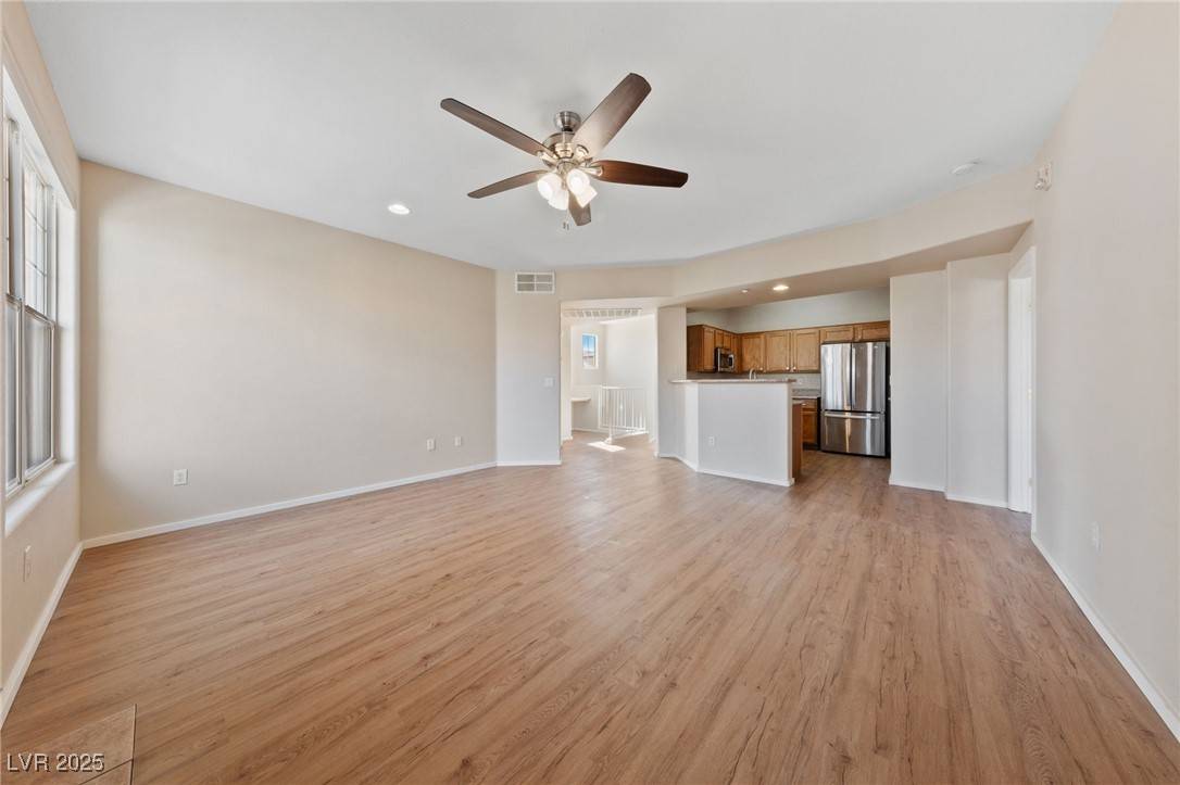 North Las Vegas, NV 89031,5855 Valley DR #2170